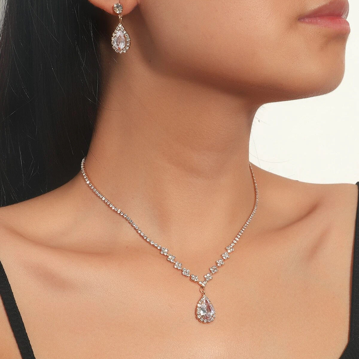 Minimalist Water-Drop Pendant Necklace, Earrings, Bracelet & Ring Set | Four-Piece Set