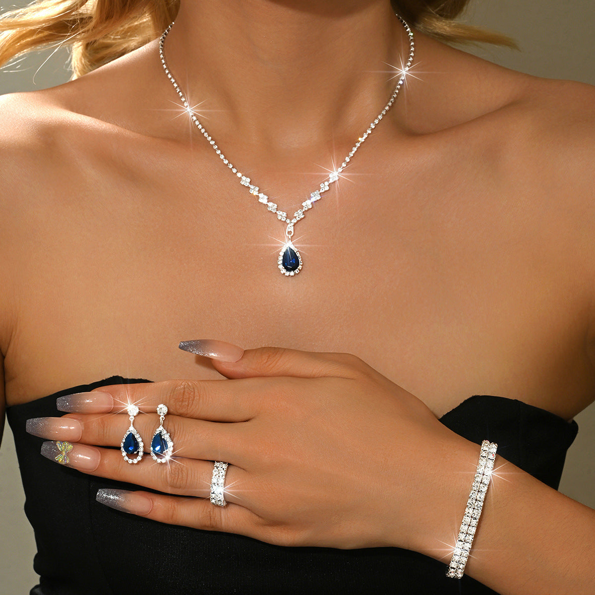 Minimalist Water-Drop Pendant Necklace, Earrings, Bracelet & Ring Set | Four-Piece Set