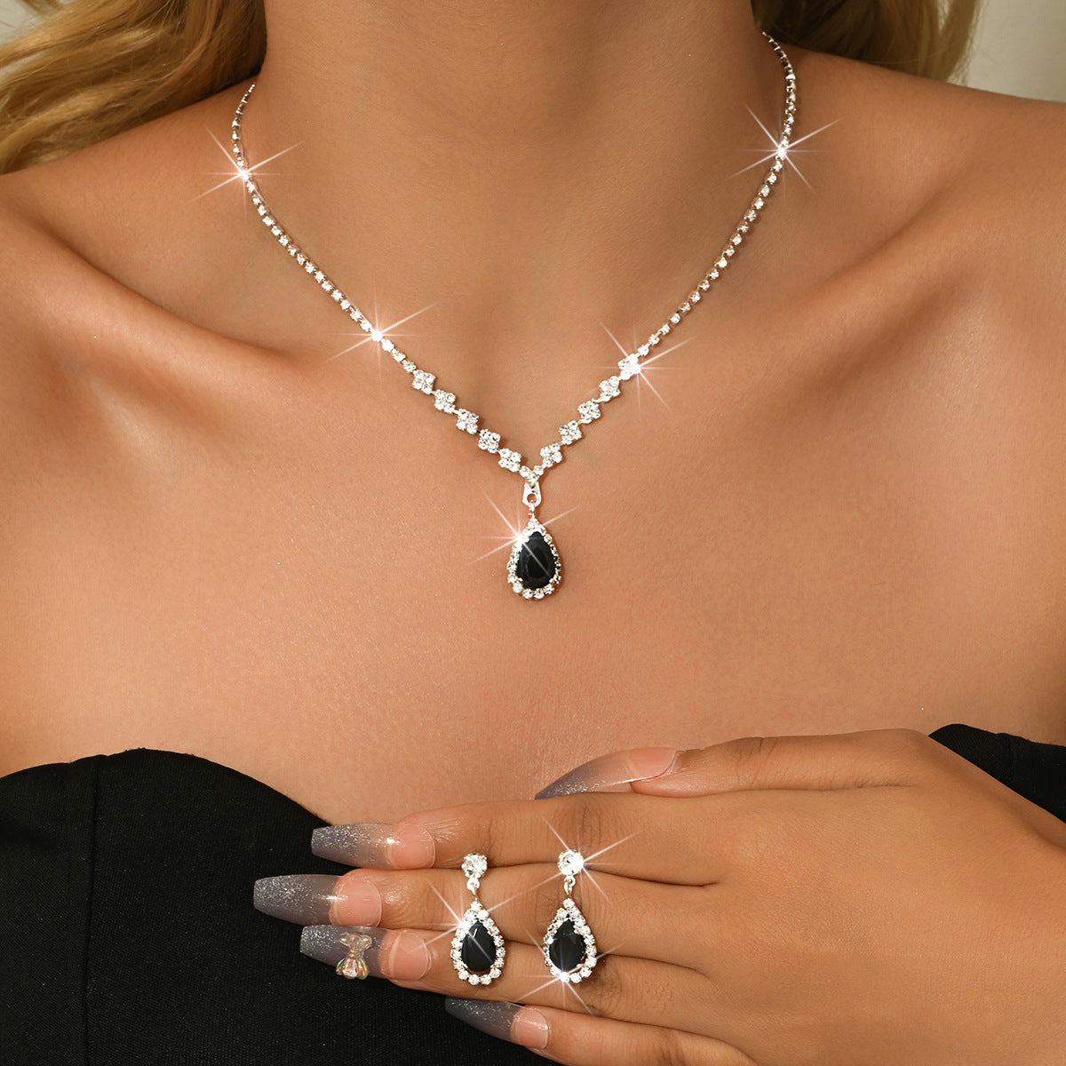 Minimalist Water-Drop Pendant Necklace, Earrings, Bracelet & Ring Set | Four-Piece Set