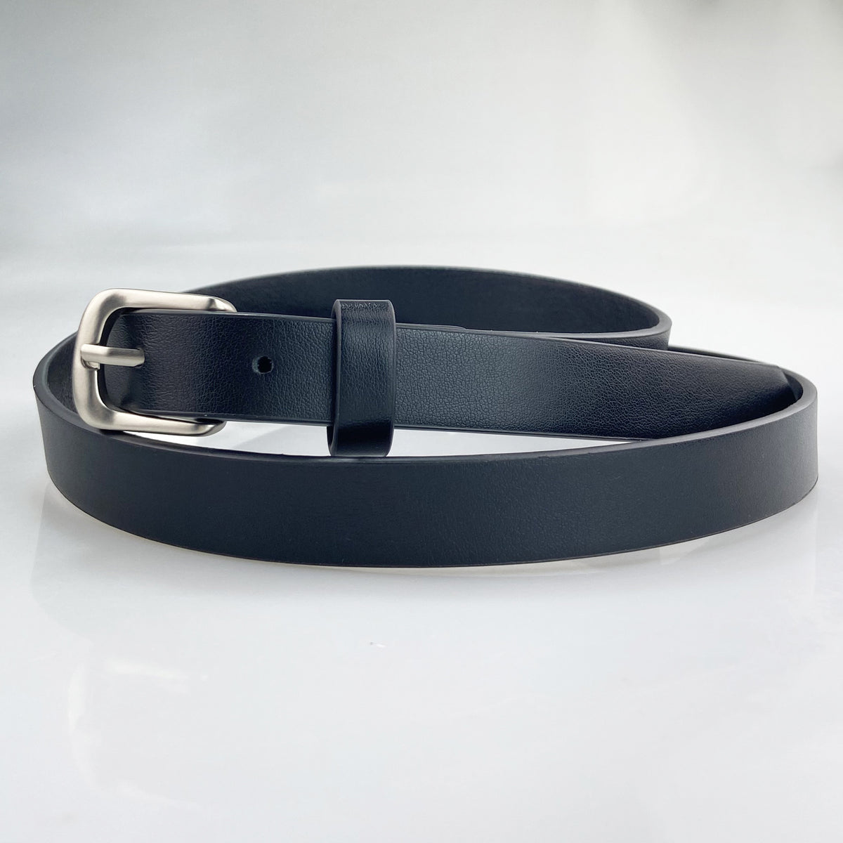 Womens Slim Leather Belt
